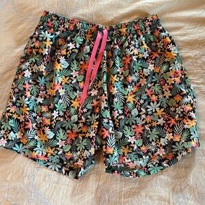 Chubbies Swim Trunks‎ Mens M The Bloomerangs 5.5”Beach Shorts Liner Summer